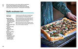 What Vegans Eat – Easy Vegan!: Over 80 Tasty and Sustainable Recipes - Retail Maharaj