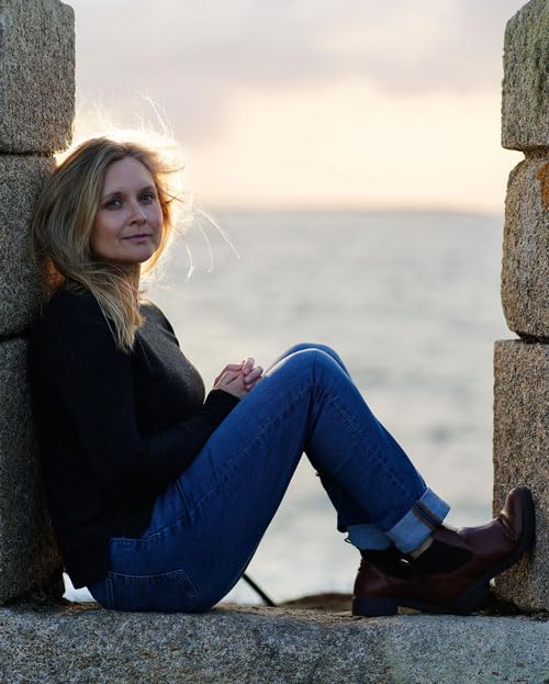Starlight and Storm: New for 2026, a gripping YA romantasy – the third and final book in the Compass and Blade series - Retail Maharaj