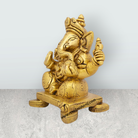 Ganesh Murti Sitting On Chowki - 5 x 4 Inches | Antique Brass Idol/ Ganpati Idol/ Vinayaka Statue/ 1.415 Kgs - Retail Maharaj