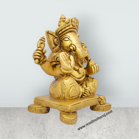 Ganesh Murti Sitting On Chowki - 5 x 4 Inches | Antique Brass Idol/ Ganpati Idol/ Vinayaka Statue/ 1.415 Kgs - Retail Maharaj