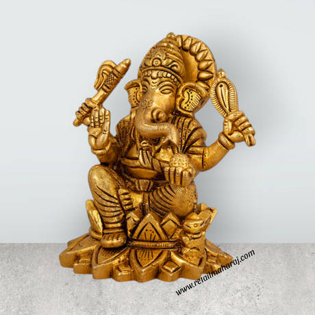 Ganesh Murti Sitting On Lotus - 4.5 x 4 Inches | Antique Brass Idol/ Ganpati Murti for Pooja/ 1.005 Kgs Approx - Retail Maharaj