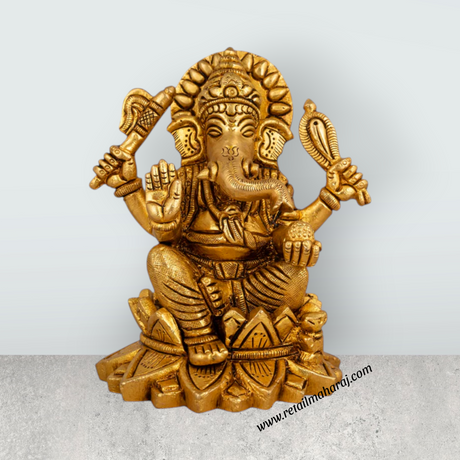 Ganesh Murti Sitting On Lotus - 4.5 x 4 Inches | Antique Brass Idol/ Ganpati Murti for Pooja/ 1.005 Kgs Approx - Retail Maharaj
