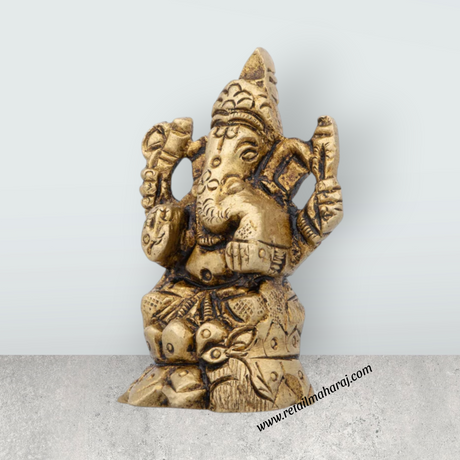Ganesha Statue - 1.5 x 1 Inches | Vinayagar Statue/ Antique Brass Idol for Pooja/ 100 Gms Approx - Retail Maharaj