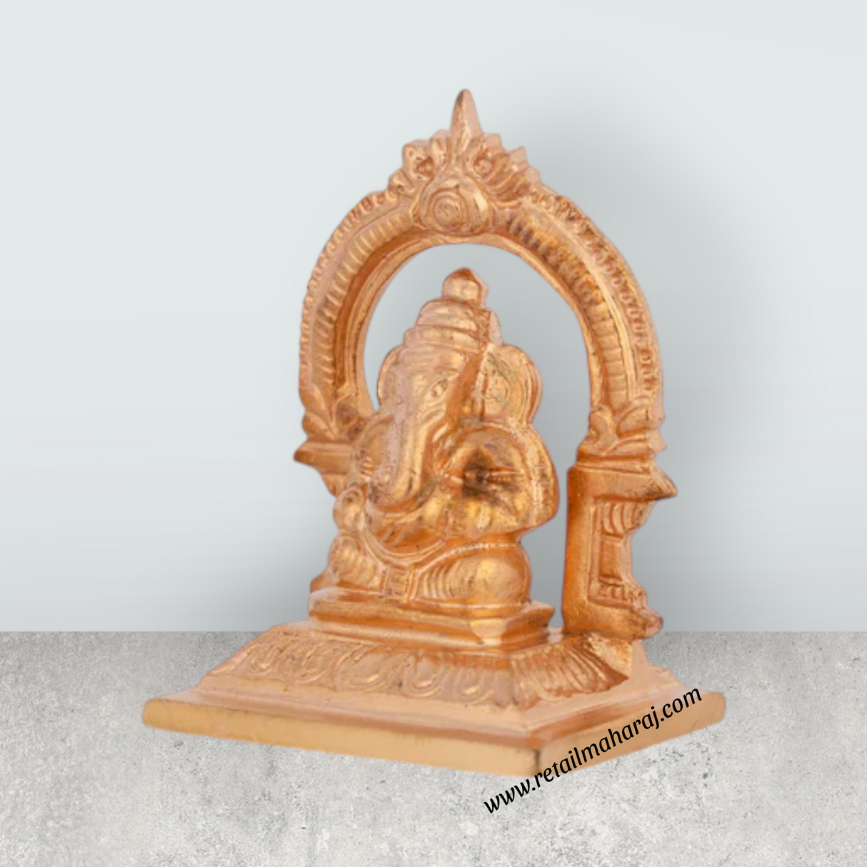 Ganesh Murti With Arch - 2.5 x 1.75 Inches | Copper Idol/ Ganpati Murti Sitting On Base for Pooja - Retail Maharaj