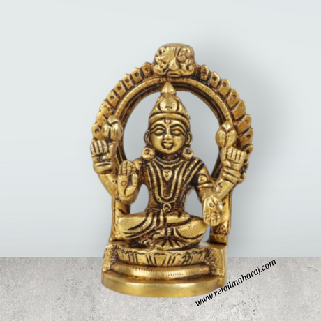 Laxmi Murti with Arch | Brass Idol/ Lakshmi Idol/ Lakshmi Murti/ Lakshmi Statue for Pooja - Retail Maharaj