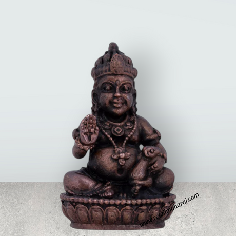 Kubera Statue - 1.5 x 1.25 Inches | Kuber Murti/ Copper Idol/ Kuberan Idol for Pooja/ 55 Gms Approx - Retail Maharaj
