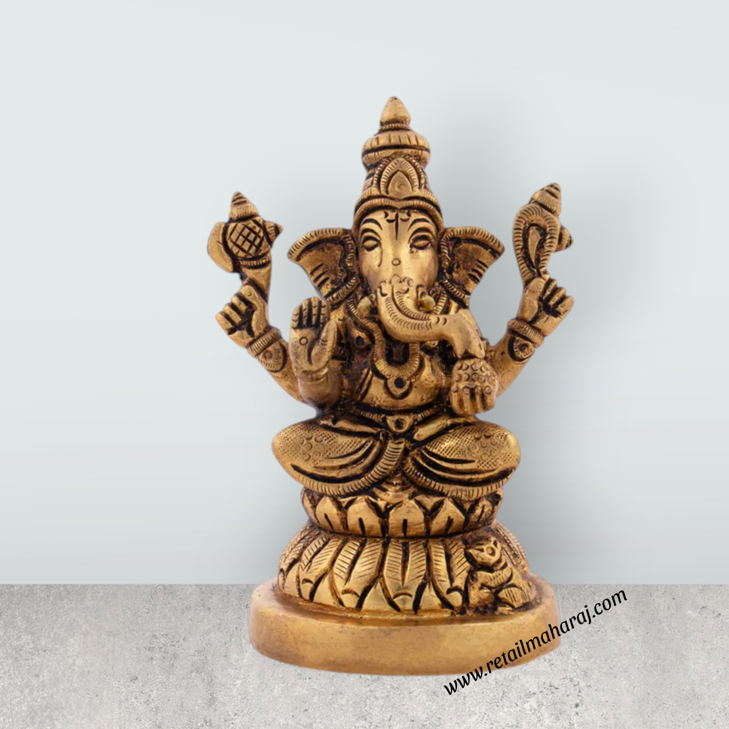 Ganesh Murti - 4.5 x 3 Inches | Antique Brass Statue/ Vinayaka Idol for Pooja / 680 Gms Approx - Retail Maharaj