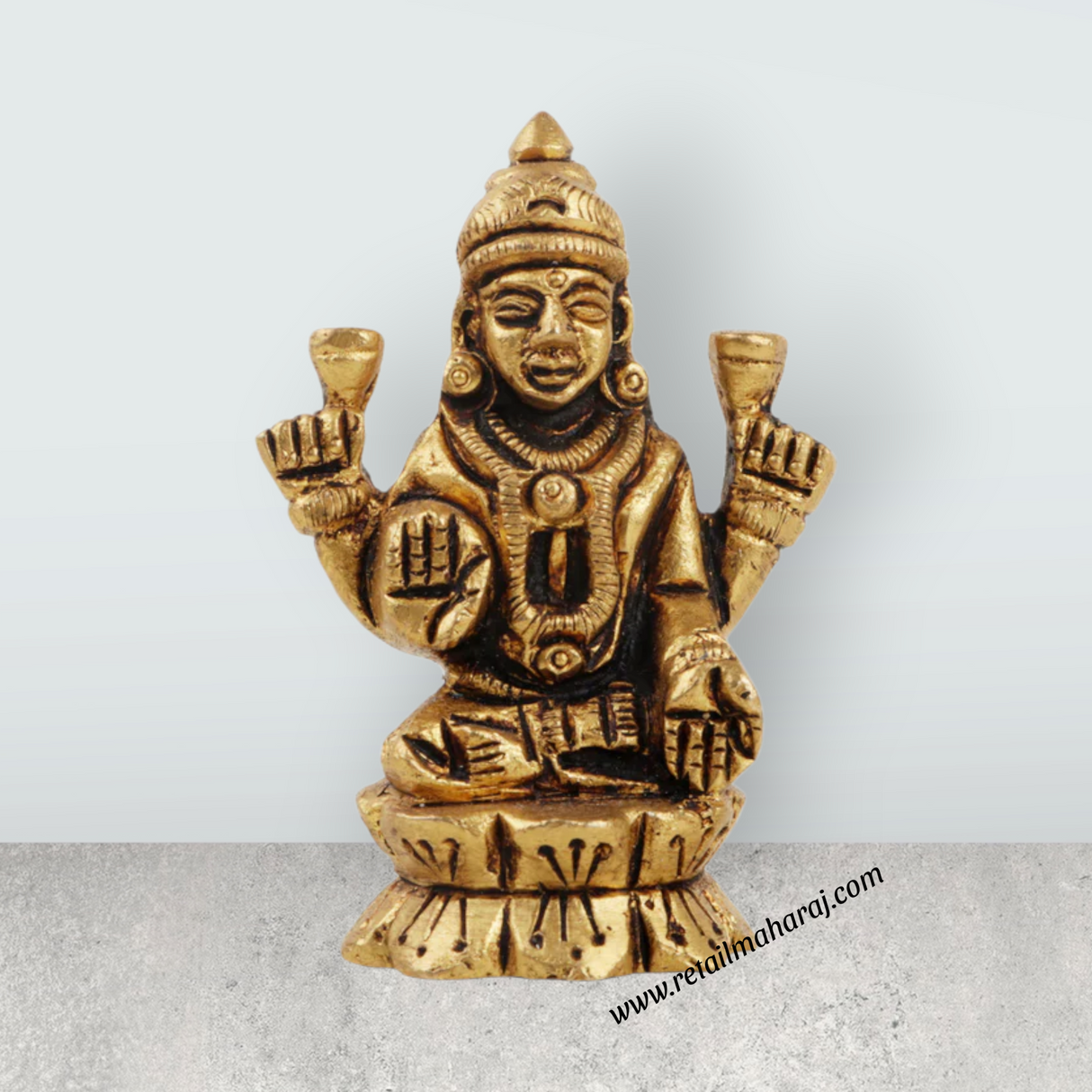 Laxmi Murti - 2 x 1.75 Inches | Brass Idol/ Lakshmi Idol/ Lakshmi Murti/ Lakshmi Statue for Pooja - Retail Maharaj