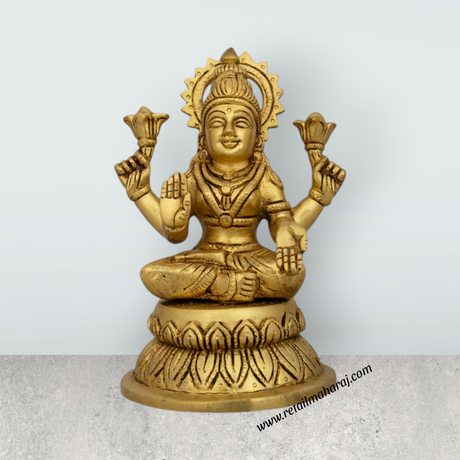 Lakshmi Idol - 6 x 4 Inches | Antique Brass Idol/ Laxmi Murti/ Lakshmi Murti for Pooja/ 1.580 Kgs Approx - Retail Maharaj