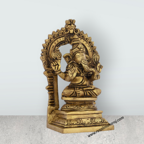 Ganesh Murti - 5.5 x 3 Inches | Antique Brass Statue/ Vinayagar Statue for Pooja/ 790 Gms Approx - Retail Maharaj