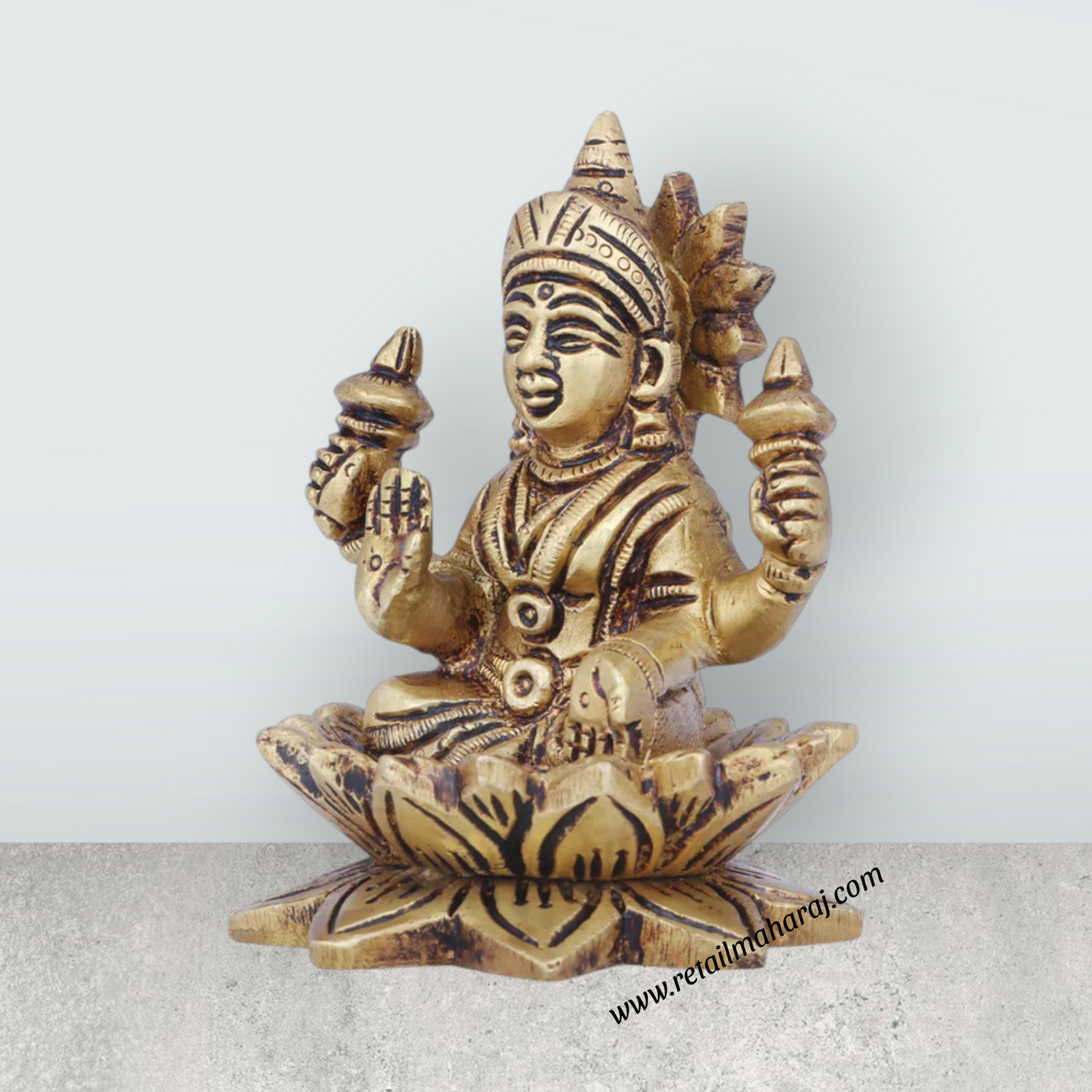 Laxmi Idol - 3.5 x 2 Inches | Antique Brass Idol/ Lakshmi Idol for Pooja/ 420 Gms Approx - Retail Maharaj