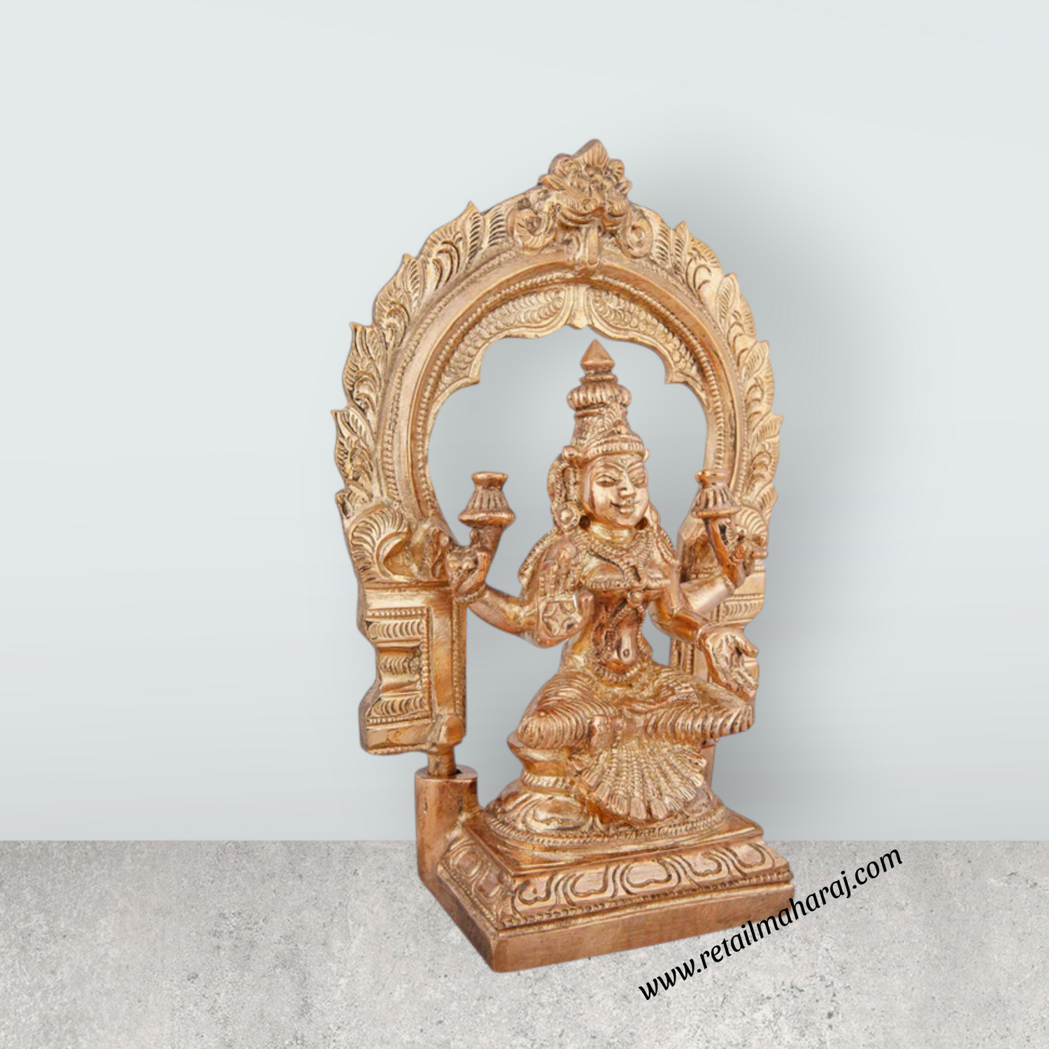 Laxmi Murti With Arch - 6 x 4.5 Inches | Panchaloha Statue/ Lakshmi Idol for Pooja/ 700 Gms Approx - Retail Maharaj