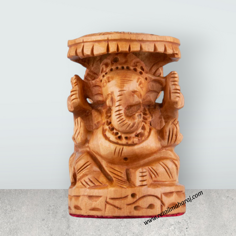 Chatter Ganesh Murti - 2.5 x 1.5 Inches | Wooden Statue/ Ganapati Idol/ Vinayagar Statue for Home Decor - Retail Maharaj