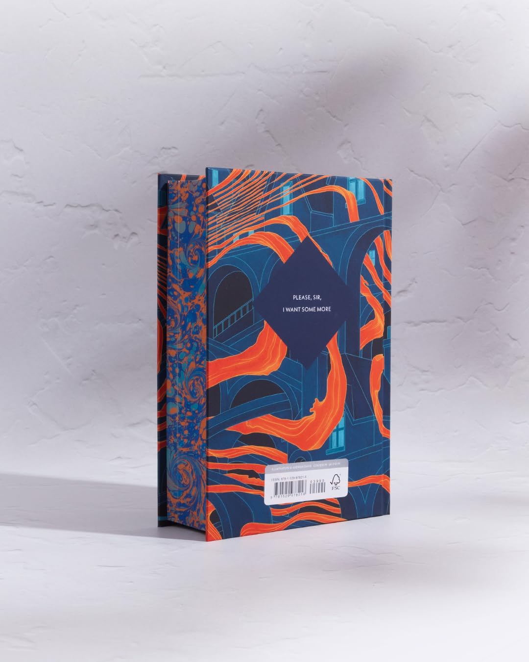 Oliver Twist (Vintage Collector's Classics) - Retail Maharaj