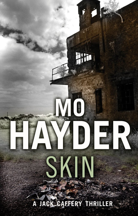 Skin: Featuring Jack Caffrey, star of BBC’s Wolf series. A tense and terrifying thriller from the bestselling author - Retail Maharaj