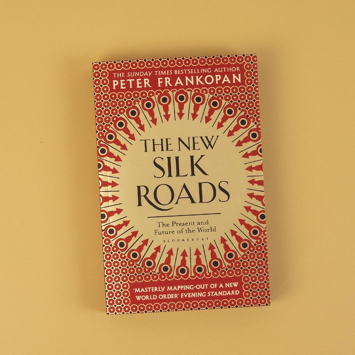 The New Silk Roads: The Present and Future of the World - Retail Maharaj