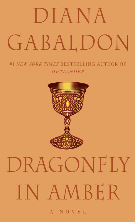 Dragonfly in Amber: A Novel: 2 (Outlander) - Retail Maharaj