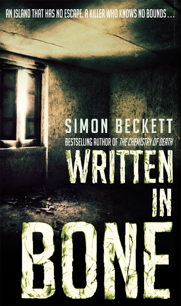 Written in Bone: The gruesomely compelling David Hunter thriller - Retail Maharaj