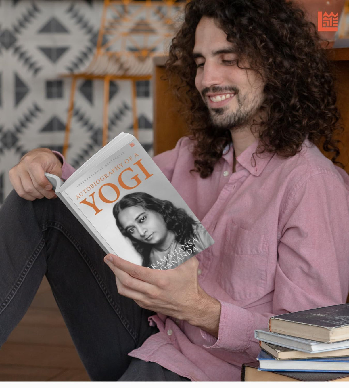 The Autobiography of a Yogi [Premium Paperback]: Spirituality, Self-Realisation & Personal Transformation| Self-Help | Self-Improvement| A Life-Changing Book for Steve Jobs, Oprah Winfrey, Elon Musk - Retail Maharaj