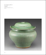 Jade Green and Kingfisher Blue: Longquan Wares from Museums and Art Institutes Around the World (Masterpieces of Chinese Ceramics) - Retail Maharaj