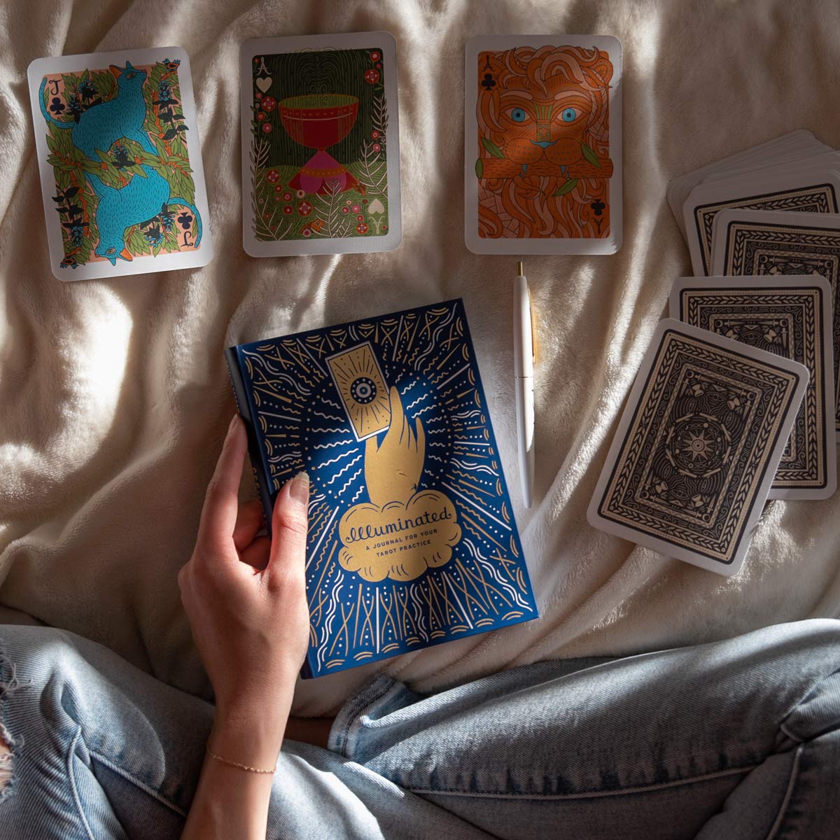 Illuminated: A Journal for Your Tarot Practice (The Illuminated Art Series) - Retail Maharaj