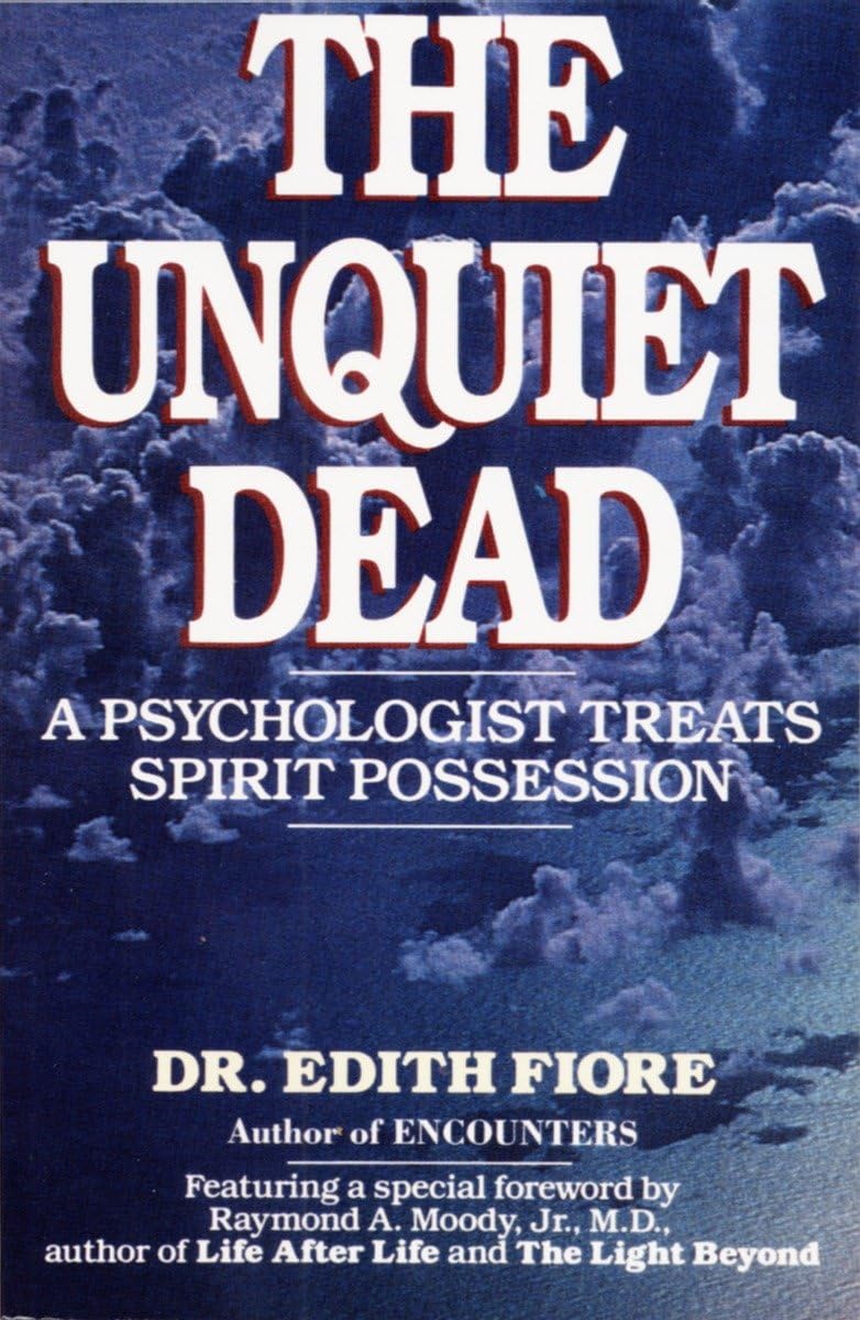 The Unquiet Dead: A Psychologist Treats Spirit Possession - Retail Maharaj