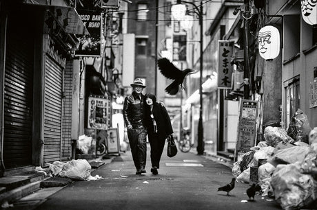 Phil Penman: Street Scenes - Retail Maharaj