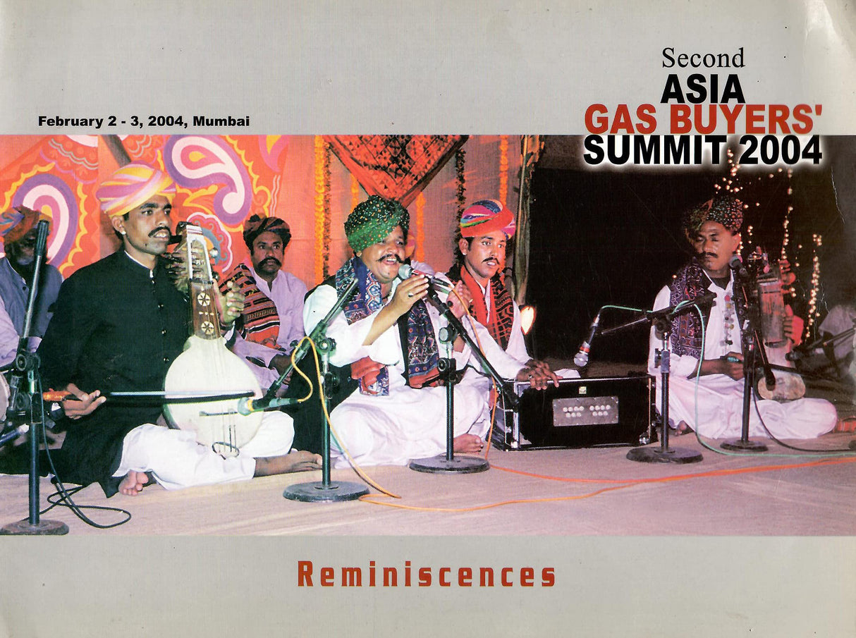 Asia Gas Buyers' Summit(Second) - 2004 February 2-3, 2004, Mumbai - Reminiscences [Paperback] FICCI