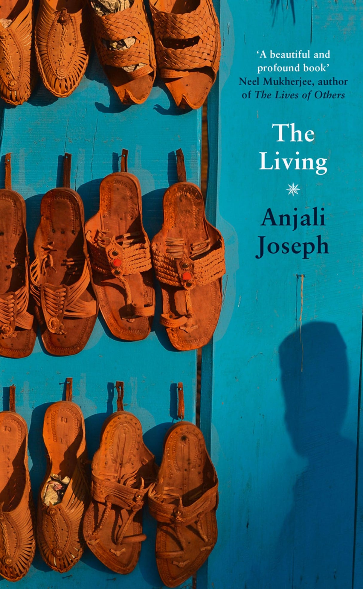 The Living - Retail Maharaj