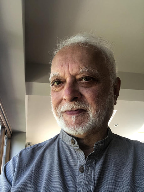 Rumi : A New Selection - Retail Maharaj