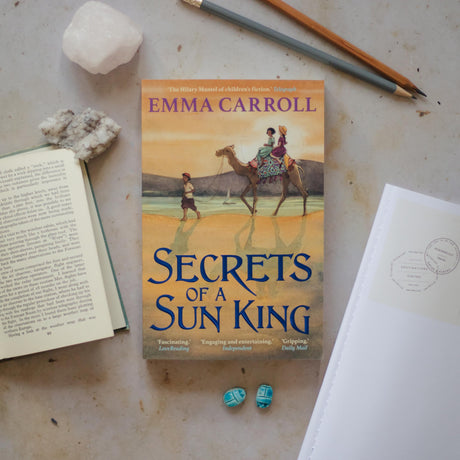 Secrets of a Sun King: ‘THE QUEEN OF HISTORICAL FICTION’ Guardian - Retail Maharaj