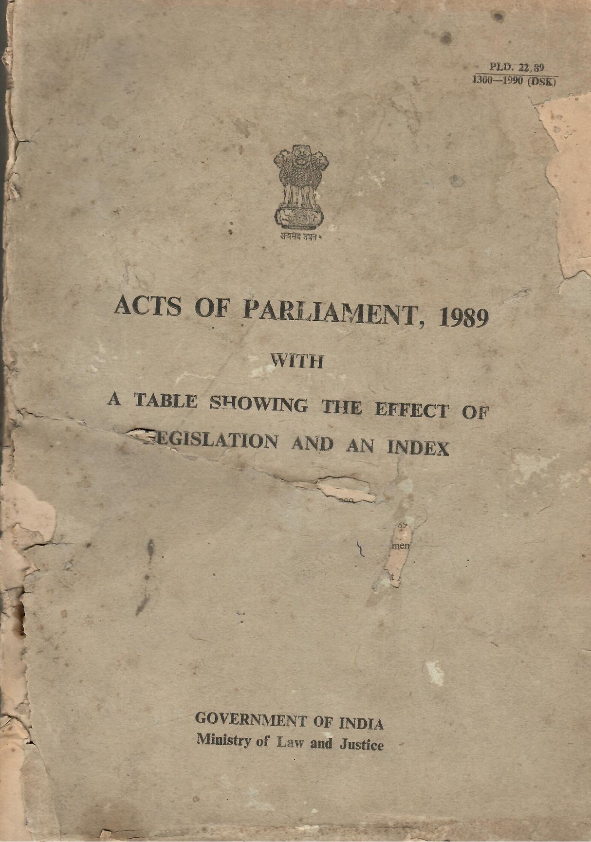 Acts of Parliament, 1989 with A Table Showing the Effect of Legislation and An Index [Paperback] Ministry of Law and Justice