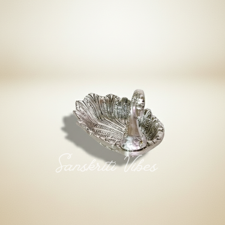 Metal Duck Shape Decorative Dry Fruit Tray Bowl Silver Finish for Table and Home Decoration (Silver) - Retail Maharaj