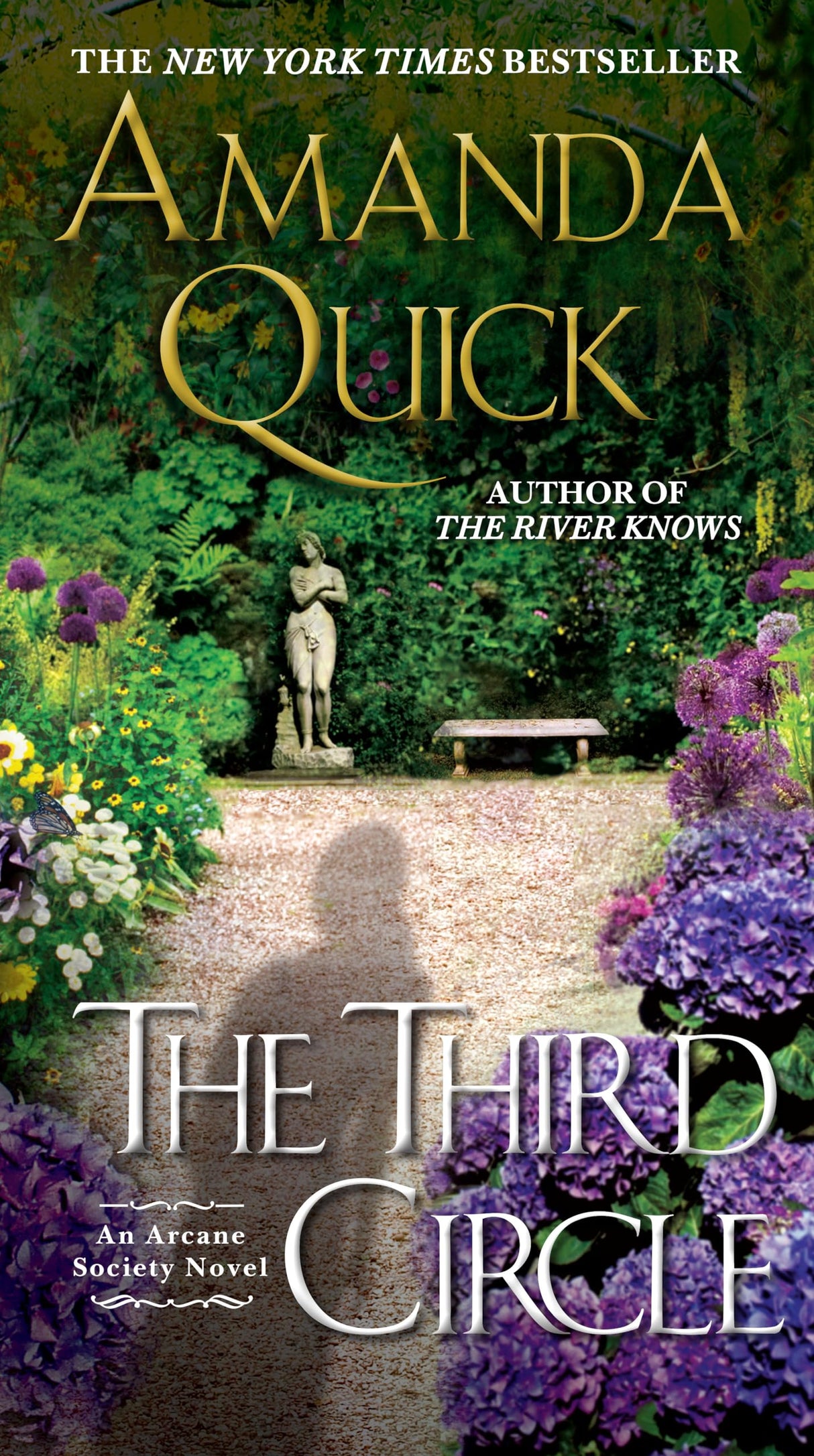 The Third Circle: 4 (An Arcane Society Novel) - Retail Maharaj
