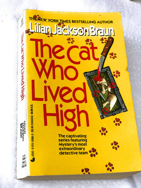 The Cat Who Lived High (Cat Who..., No 11) - Retail Maharaj