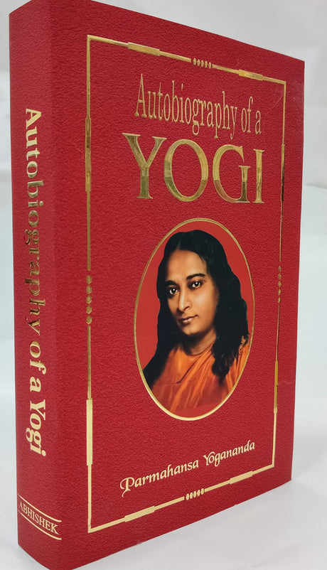 Autobiography of A Yogi: Golden Embossed Limited Gift Edition - Retail Maharaj
