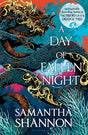 A Day of Fallen Night (The Roots of Chaos) - Retail Maharaj