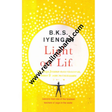 Light on Life: The Yoga Journey to Wholeness, Inner Peace and Ultimate Freedom - Retail Maharaj