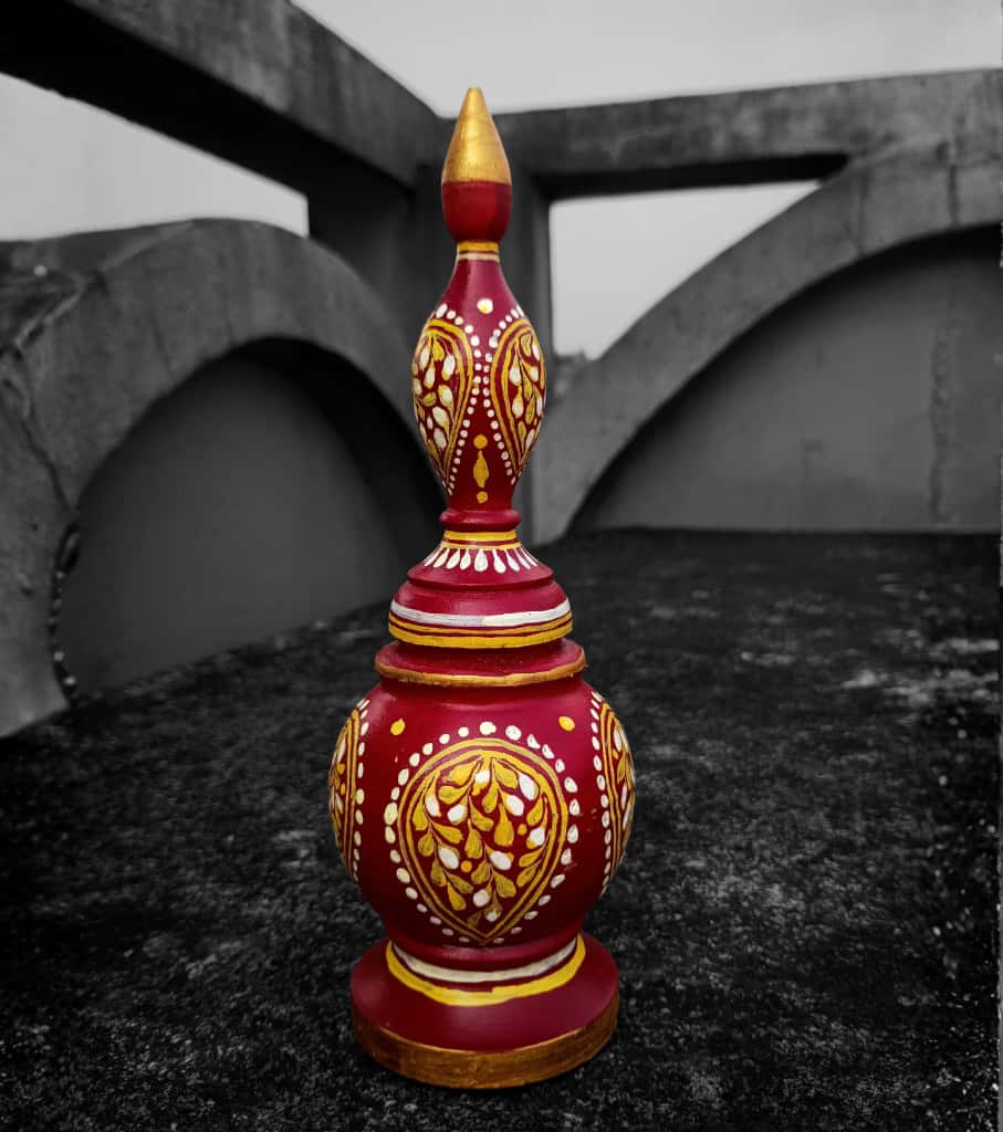 Premium Handcrafted Traditional Bengali Gach Kouto (7.5 Inch) – Red & Golden Wooden Bridal Accessory