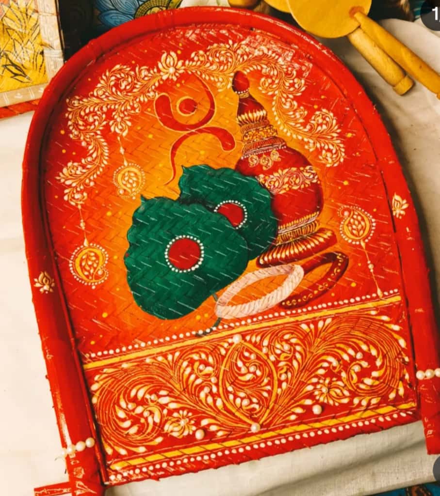Premium Authentic Hand-Painted Bamboo Kulo (14×11 Inch) – Bengali Borondala Platter for Wedding Rituals & Decor