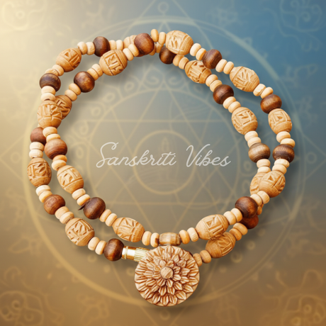 Flower Design Radha Naam Tulsi Kanthi Locket Mala – Sacred Prayer Beads for Devotion and Spiritual Connection - Retail Maharaj