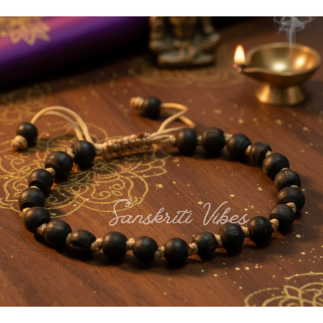 Traditional Shyama Black Tulsi Round Beads Bracelet – Handcrafted Devotional & Spiritual Bracelet - Retail Maharaj