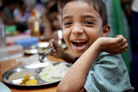Annadhanam - Donate food to homeless children - Retail Maharaj